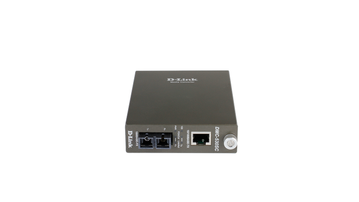 D-Link DMC-530SC/E 10/100 to 100BASE-FX Single-Mode Media Converter