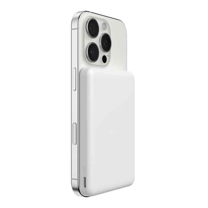 Belkin BoostCharge Slim Magnetic Power Bank 5K White
