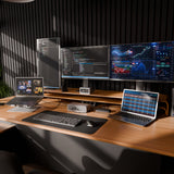 Targus Thunderbolt 5 Triple Video 8K Dock DOCK230USZ-50 - In Use
