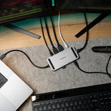 Targus USB4 Dual Video Mobile Dock DOCK429GL-90 - In Use